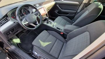 Volkswagen Passat Variant - 11