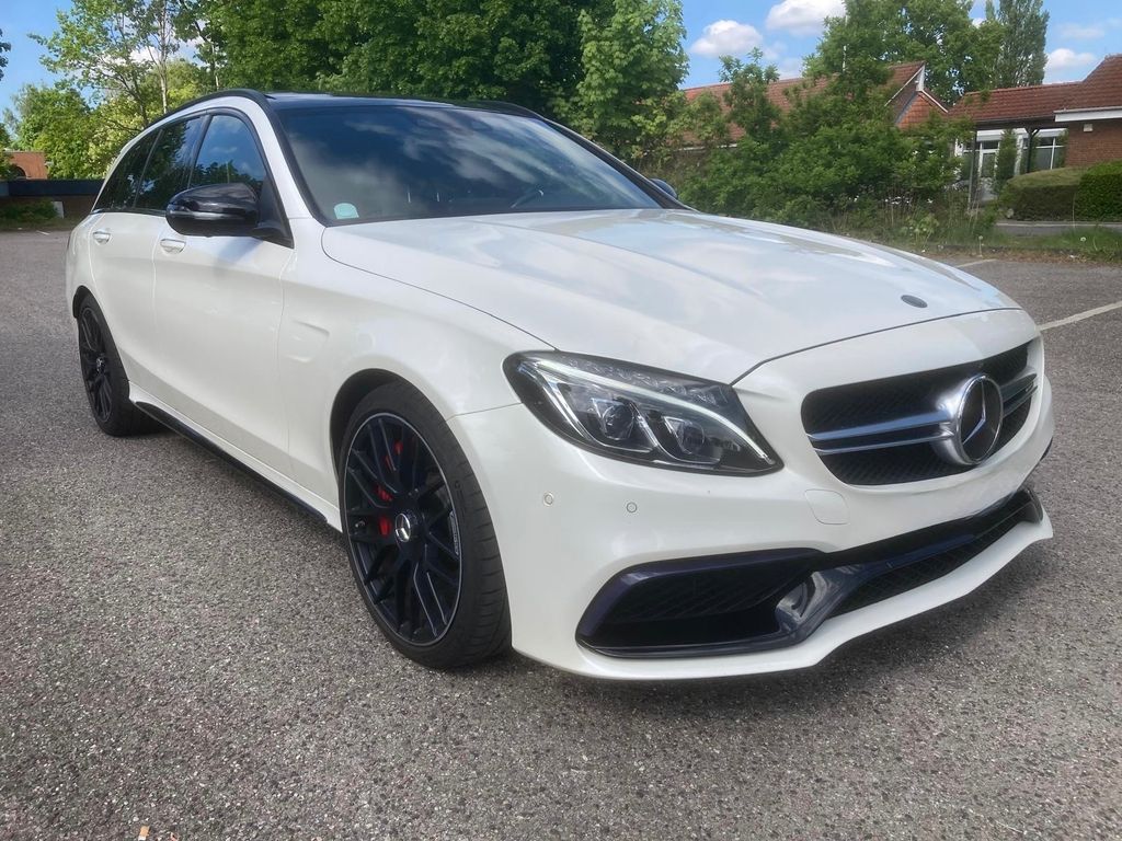 Image of Mercedes-Benz C 63 AMG