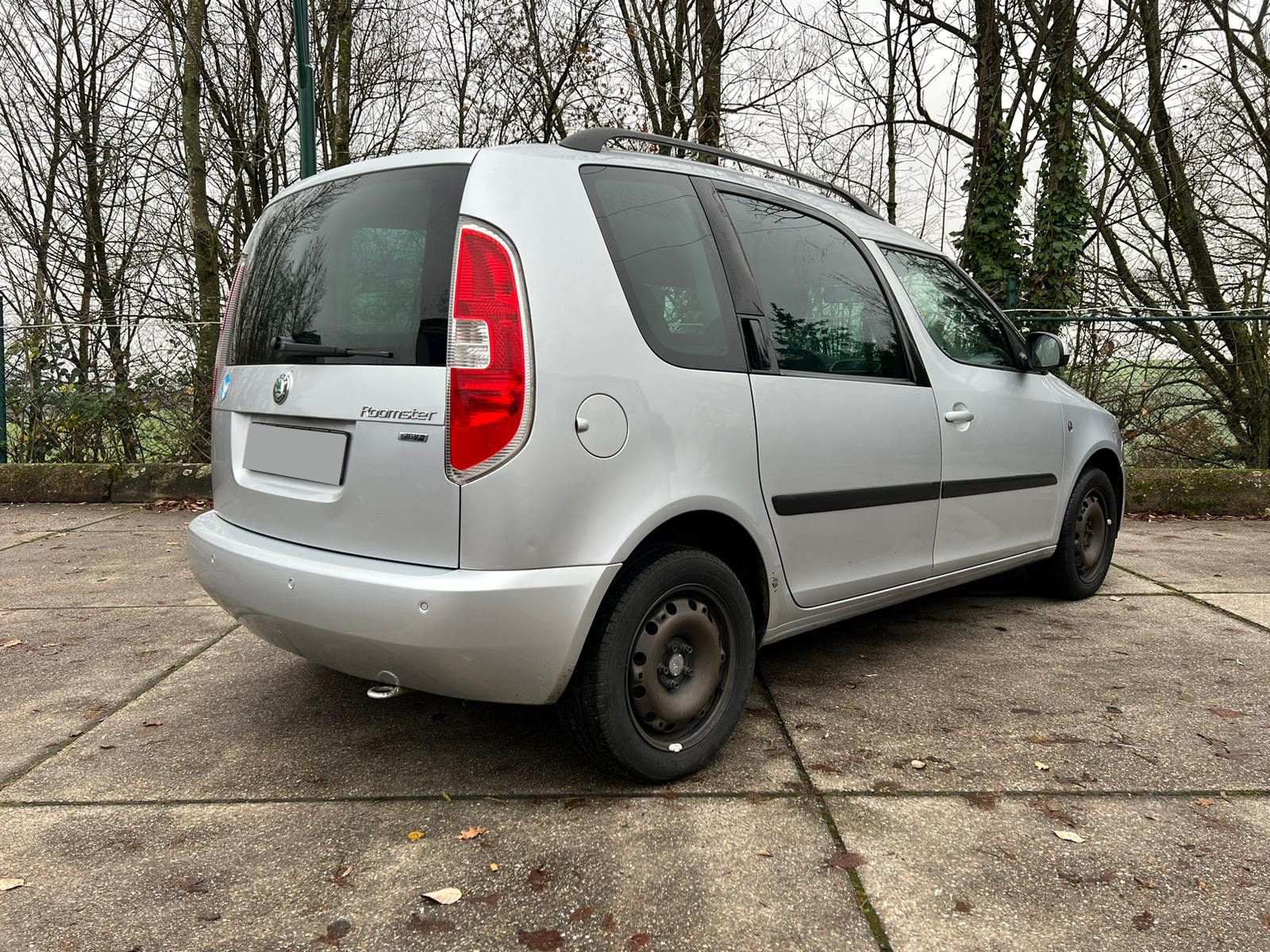 SKODA Roomster Style 1.Hand AHK Klima Sitzheizung