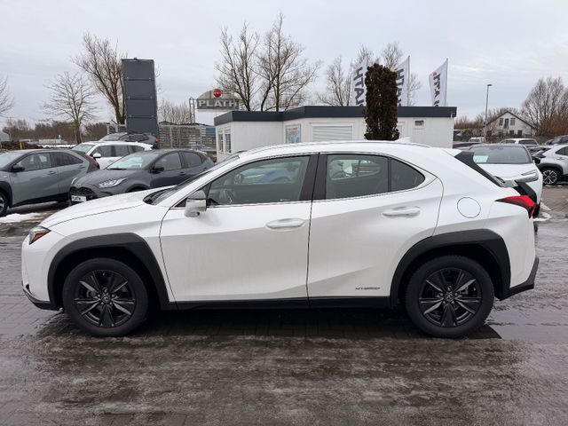 Lexus UX 250 h Launch Edition