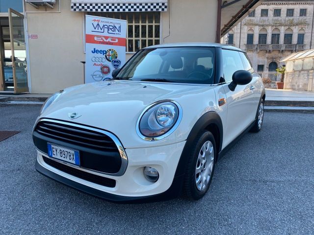 MINI Mini Mini 1.5 One D Business