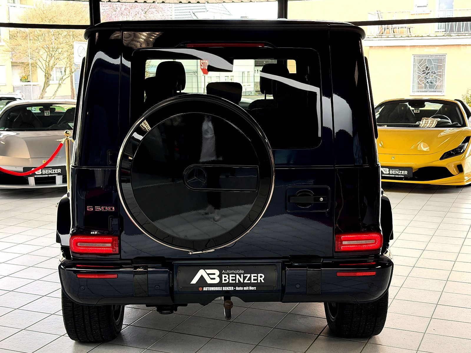 Fahrzeugabbildung Mercedes-Benz G 500 /AMG/22''ALU/AMBIENTE/360°KAM/STANDHEIZUNG