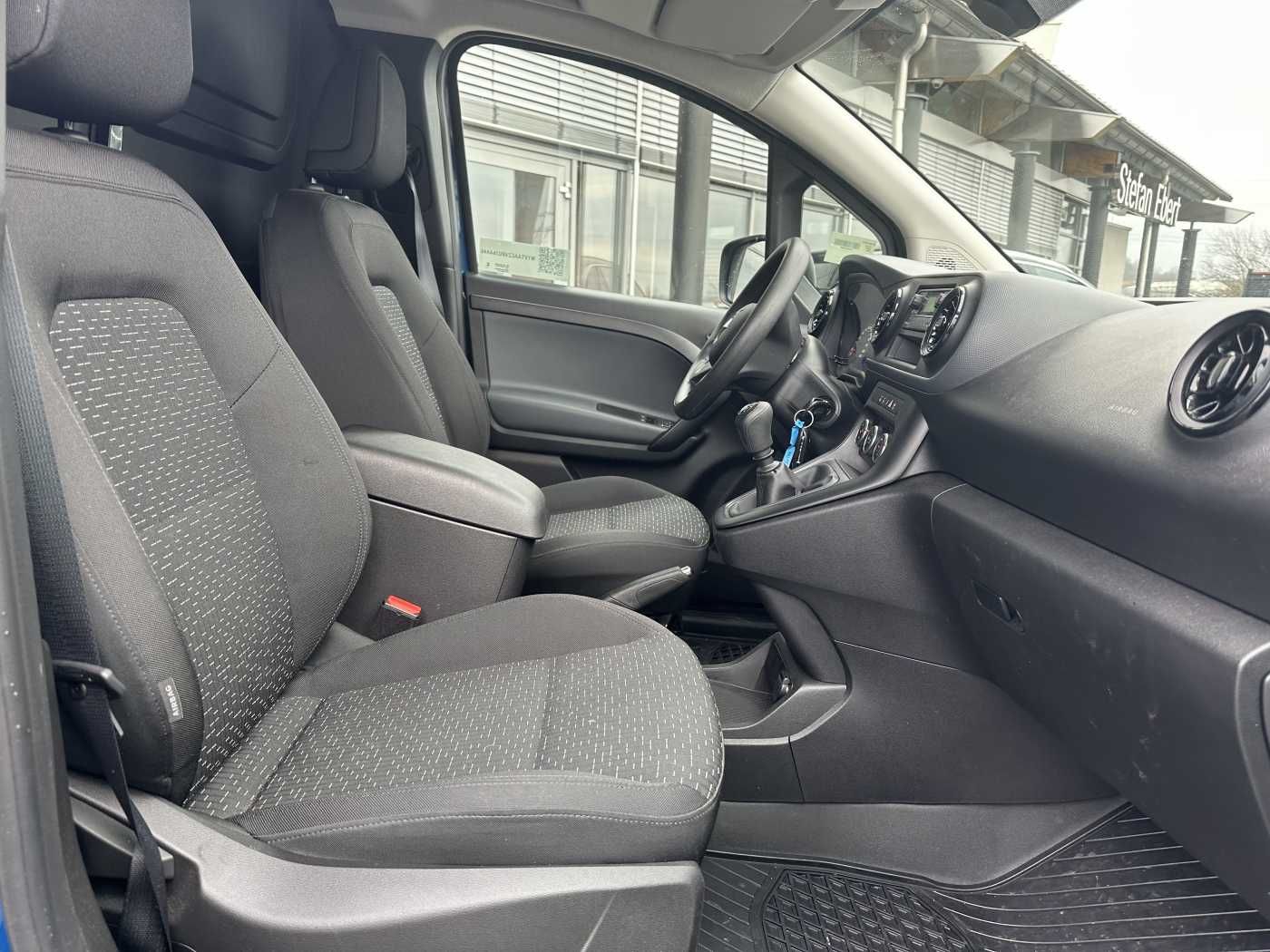 Fahrzeugabbildung Mercedes-Benz Citan 108 CDI Klima