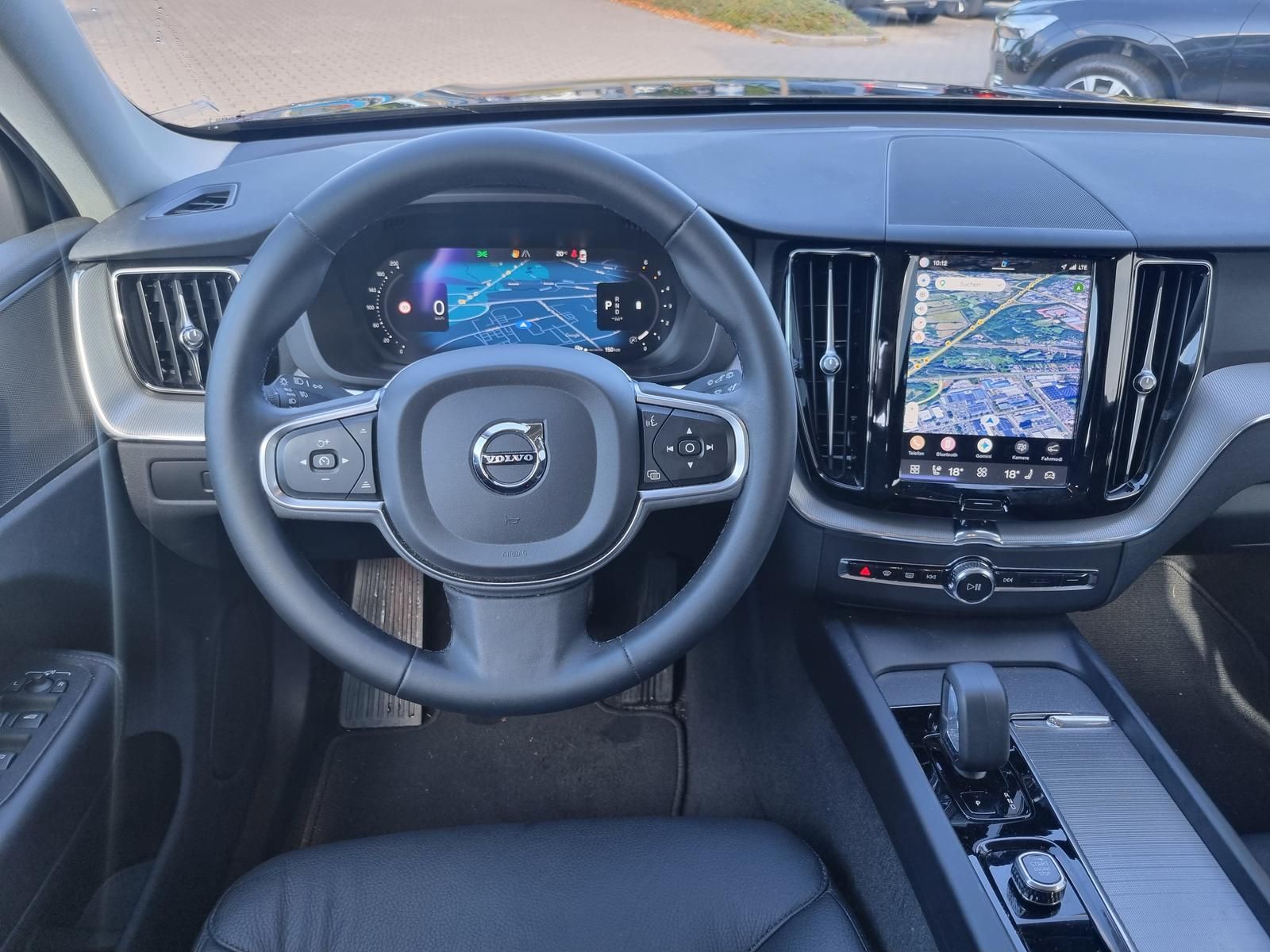 Fahrzeugabbildung Volvo XC60 B4 D 2wd Core 'ACC,BLIS, Kurvenlicht'
