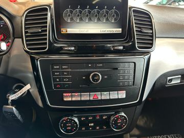 Mercedes-Benz GLE 350 d 4Matic*2.. Hand*AMG-Line*LED*AHK*Klima