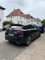 Kia cee'd / Ceed 1.6 T-GDI GT GT - Kia cee'd / Ceed von privat