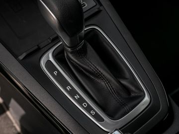 Ford Puma 1.0 Titanium Spurhalteassistent Kamera Navi