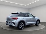 Volkswagen T-Roc R-Line 1.5 TSI DSG ACC + PANO + AHK - Volkswagen T-Roc mit Benzin-Antrieb: Limousine, Automatik