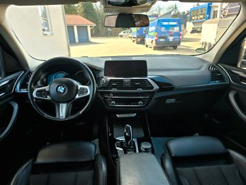 BMW X3 - 11