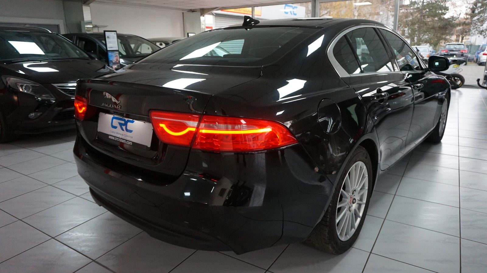 Fahrzeugabbildung Jaguar XE Prestige