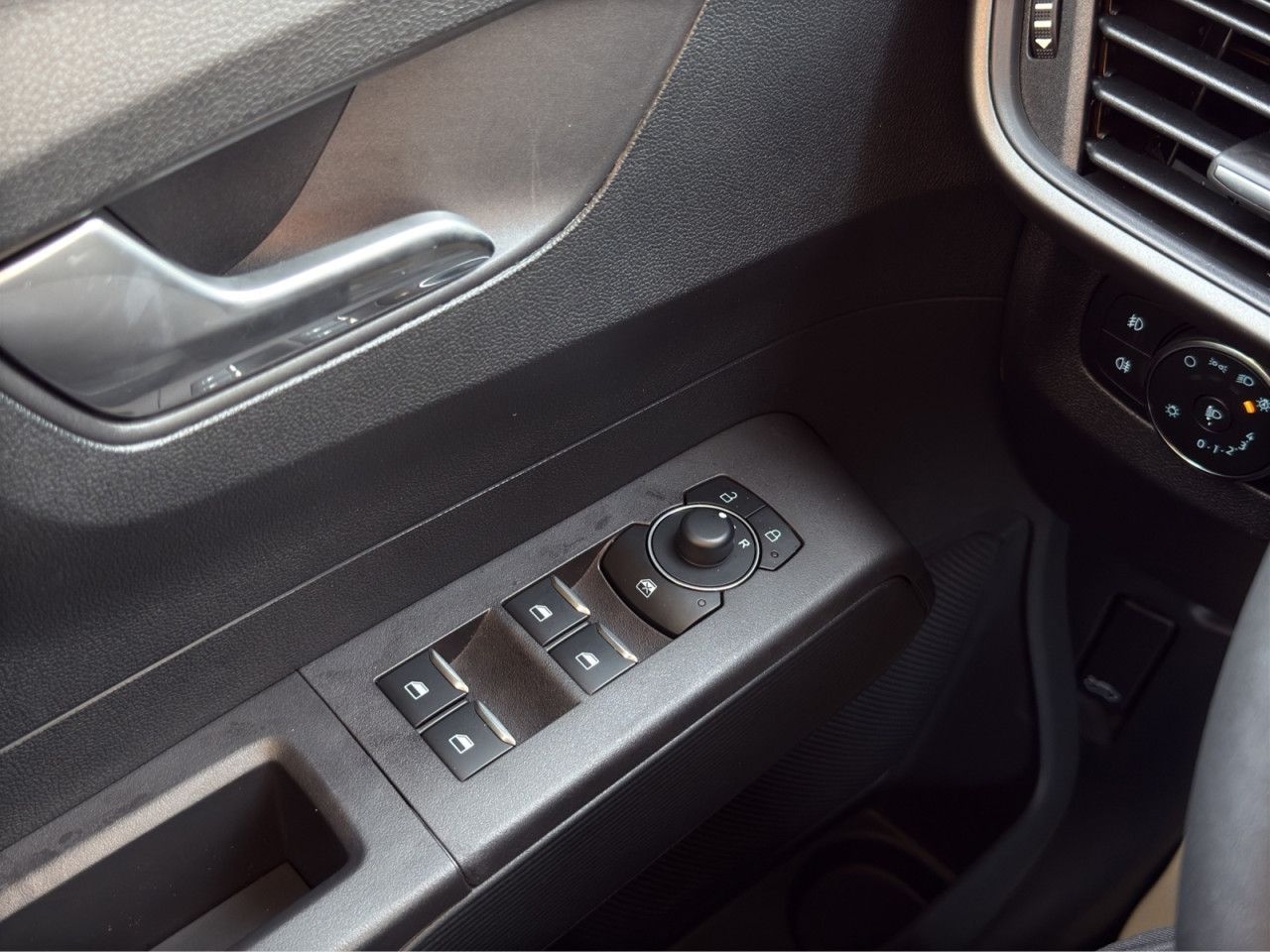 Ford Tourneo Courier - Bild 7