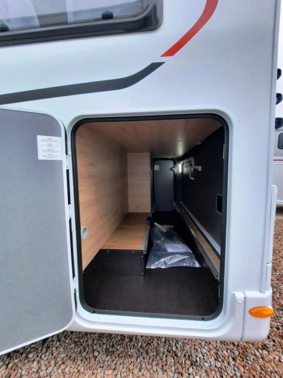 Fahrzeugabbildung Dethleffs Globebus Go T 15 Verfüg./Sparen Sie 11.912,- €