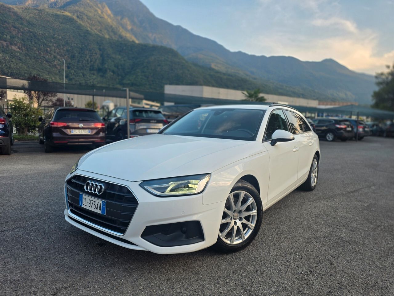 Audi Audi A4 Avant 30 TDI/136 CV S tronic Business