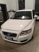 Volvo V50 D2 R-design - gebrauchte Volvo V50 aus dem Jahr 2011