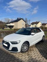 Audi A1 25 TFSI S line Sportback S line - Audi A1 Gebrauchtwagen in Bielefeld