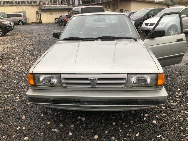 Nissan Sunny