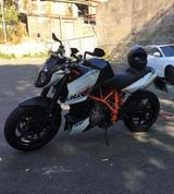 KTM Super Duke 990 R - KTM 990 SUPER DUKE