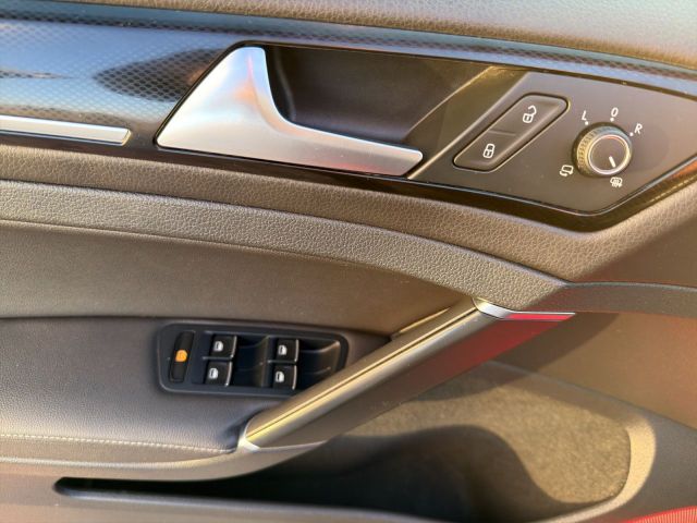 Golf VII Highline 1.4 TSI DSG Bluetooth Navi