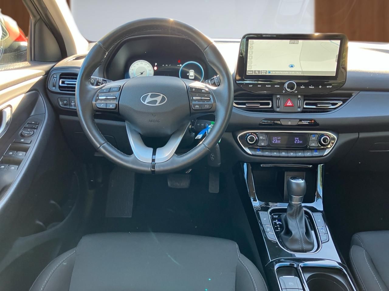 Fahrzeugabbildung Hyundai i30 Prime *KAMERA*LED*NAVI*SHZ*LHZ*PDC*CARPLAY*