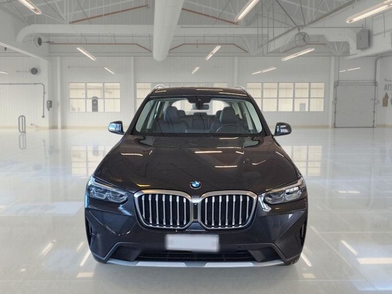 BMW X3 SDRIVE 18D MH48V AUTO SUV imagem 2