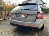 Skoda Octavia 2.0 TSI RS Combi RS / 8-fach bereift AHK - Skoda: Unfallwagen