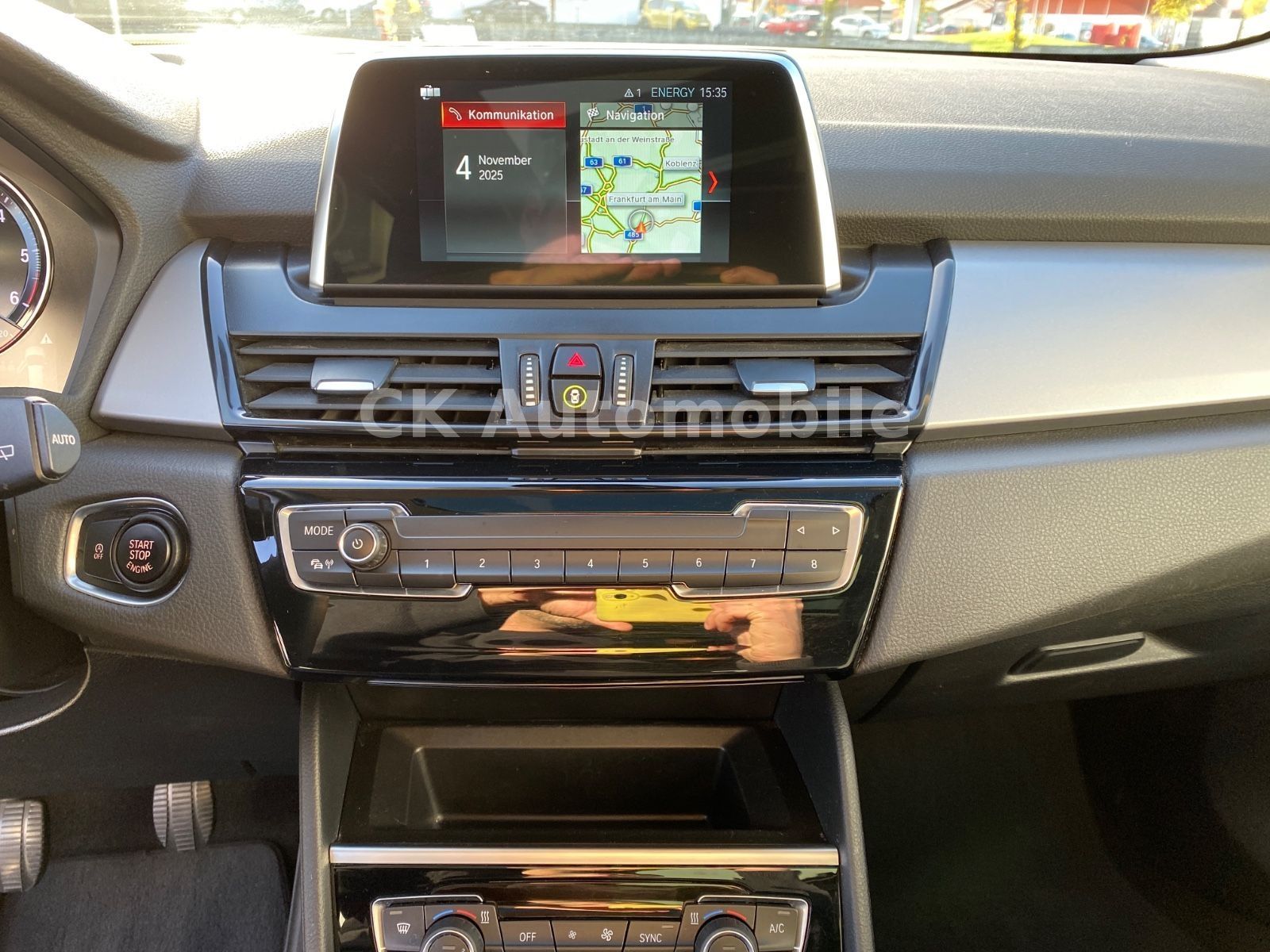 Fahrzeugabbildung BMW 218d Gran Tourer Advantage/Navi/Pano/LED/AHK