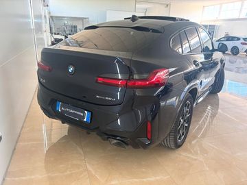 BMW X4 - 10