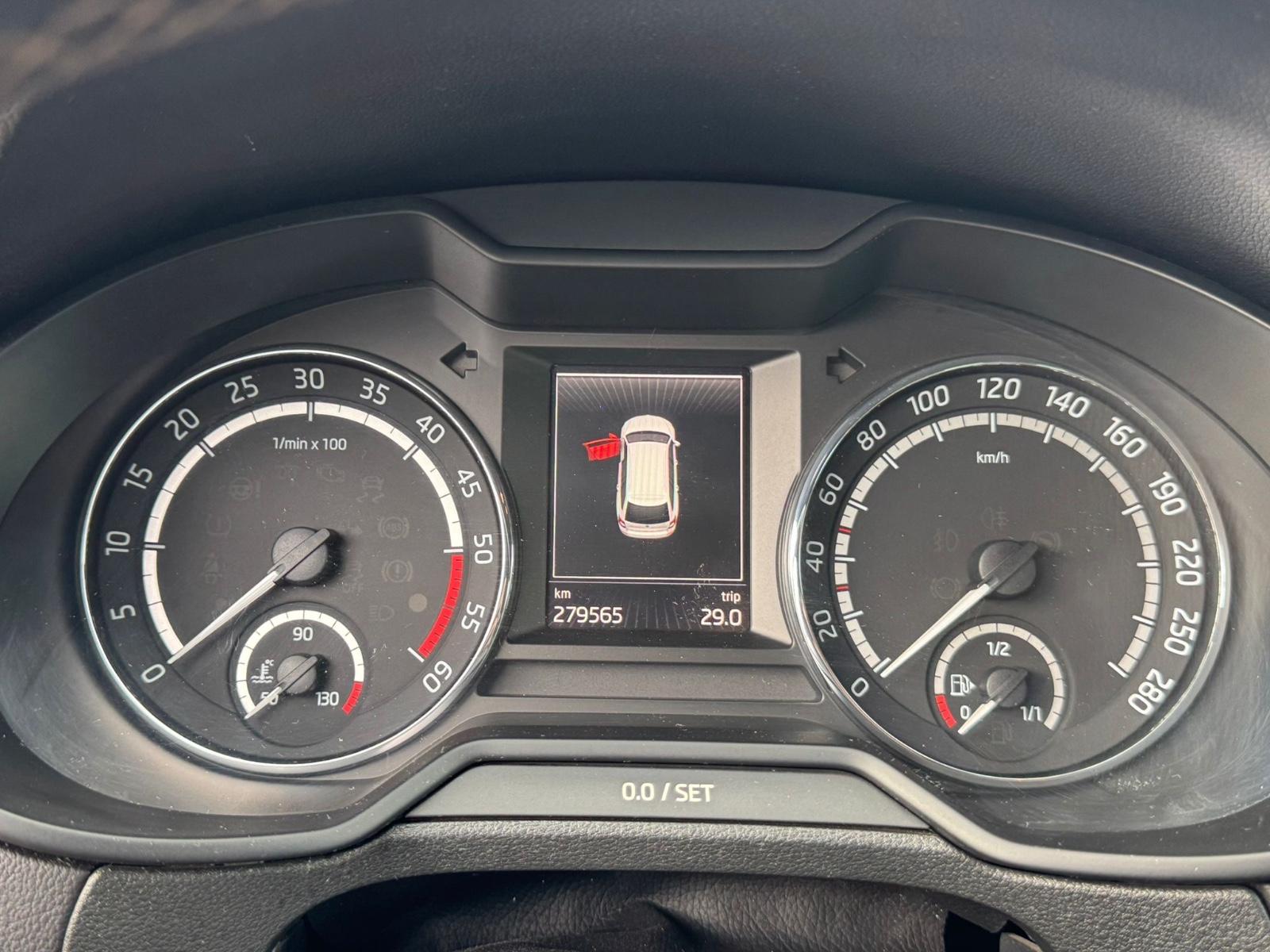 Skoda Octavia 2014 — photo 20