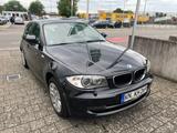 BMW 118d 5Türer Navi Business, Xenon, Glasdach
