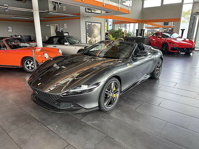 Ferrari Roma Spider Exterieur Carbon