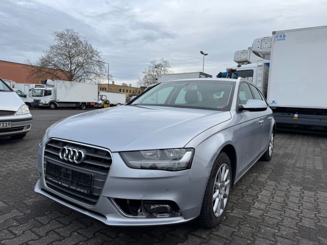 Audi A4 Avant Attraction Automatik Navi