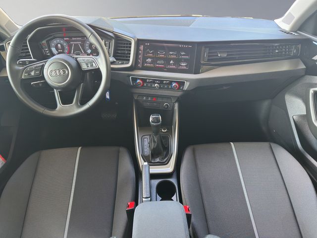 A1 Sportback 25 TFSI advanced S-tronic PDC SHZ