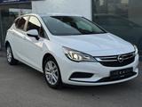 Opel Astra K Lim.Business 1.6CDTI~SHZ~NAVI~PDC~ - Opel Astra mit Diesel-Antrieb: Limousine, 1.6