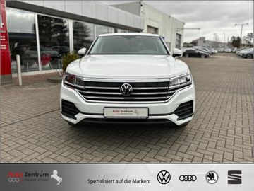 Volkswagen Touareg - 8