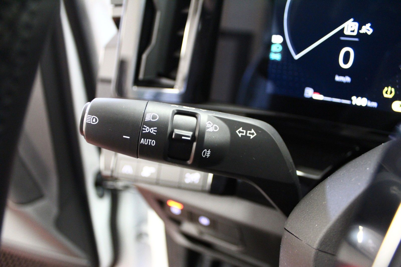 Fahrzeugabbildung Renault Austral Mild Hybrid 160 Techno Automatik