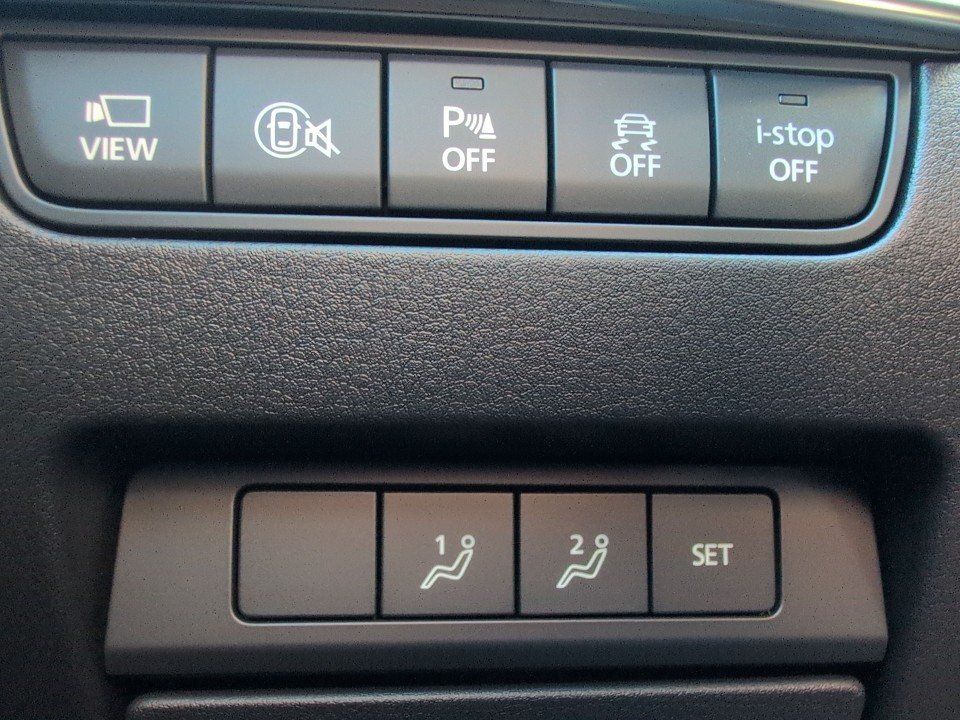 Fahrzeugabbildung Mazda 3 SKY-G 140 TAKUMI NAVI+360+BOSE+HUD+MATRIX+SHZ+