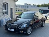Mercedes-Benz E 200 Lim. CGI BlueEfficiency*Automatik*Navi* - Mercedes-Benz E 200 mit Benzin-Antrieb: Limousine, Blueefficiency