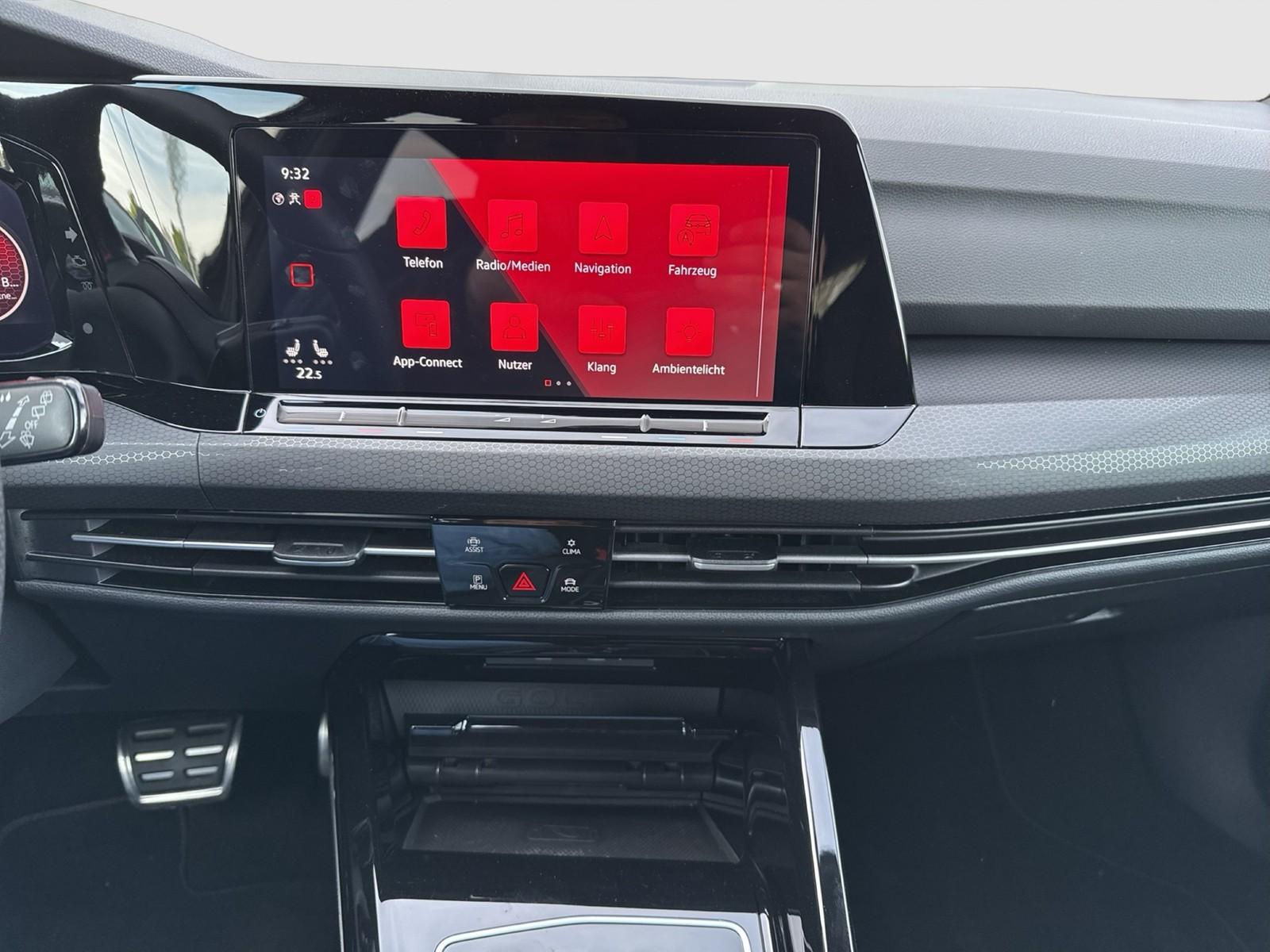 Volkswagen Golf VIII 2.0 GTI CLUBSPORT LM18 CARPLAY LED+, миниатюра 12