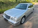 Mercedes-Benz Mercedes Benz E240 W210 Tüv 2.Hand Klimaau... - gebrauchte Mercedes-Benz E 240 aus dem Jahr 2001