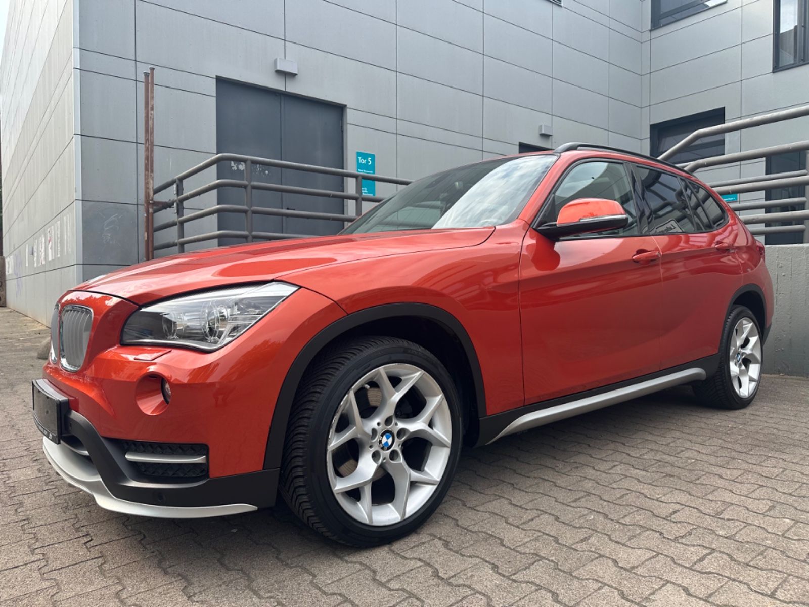 BMW X1 - 20D XDRIVE - 184 CV- TOIT OUVRANT - PANORAMIQUE - BVA - HISTORIQUE D'ENTRETIEN COMPLET