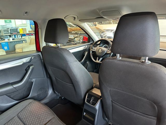 Skoda Octavia Combi Drive *LED*AHK*Klima*Sitzh*