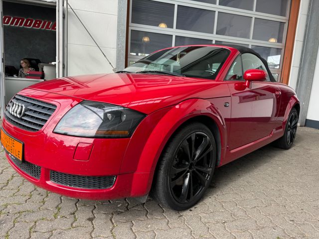 Audi TT Coupe/Roadster 1.8 T Roadster,Alarm,Klima