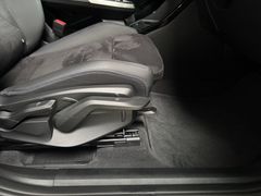 Fahrzeugabbildung BMW 218i Active Tourer M Sport -- AHK/ ACC/ HeadUp