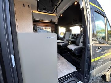 HYMER ERIBA HYMERCAR Grand Canyon S CrossOver 4x4 Winterp. AHK Solar