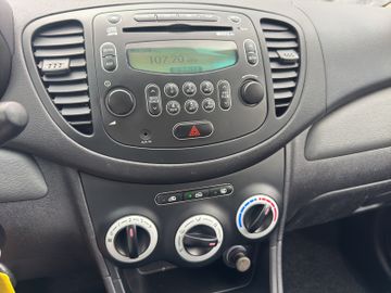 Hyundai i10 1.1 Classic Ganzjahresreifen+Tüv neu, Bild 18
