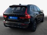Volvo XC60 B5 B AWD Core - Volvo: C60