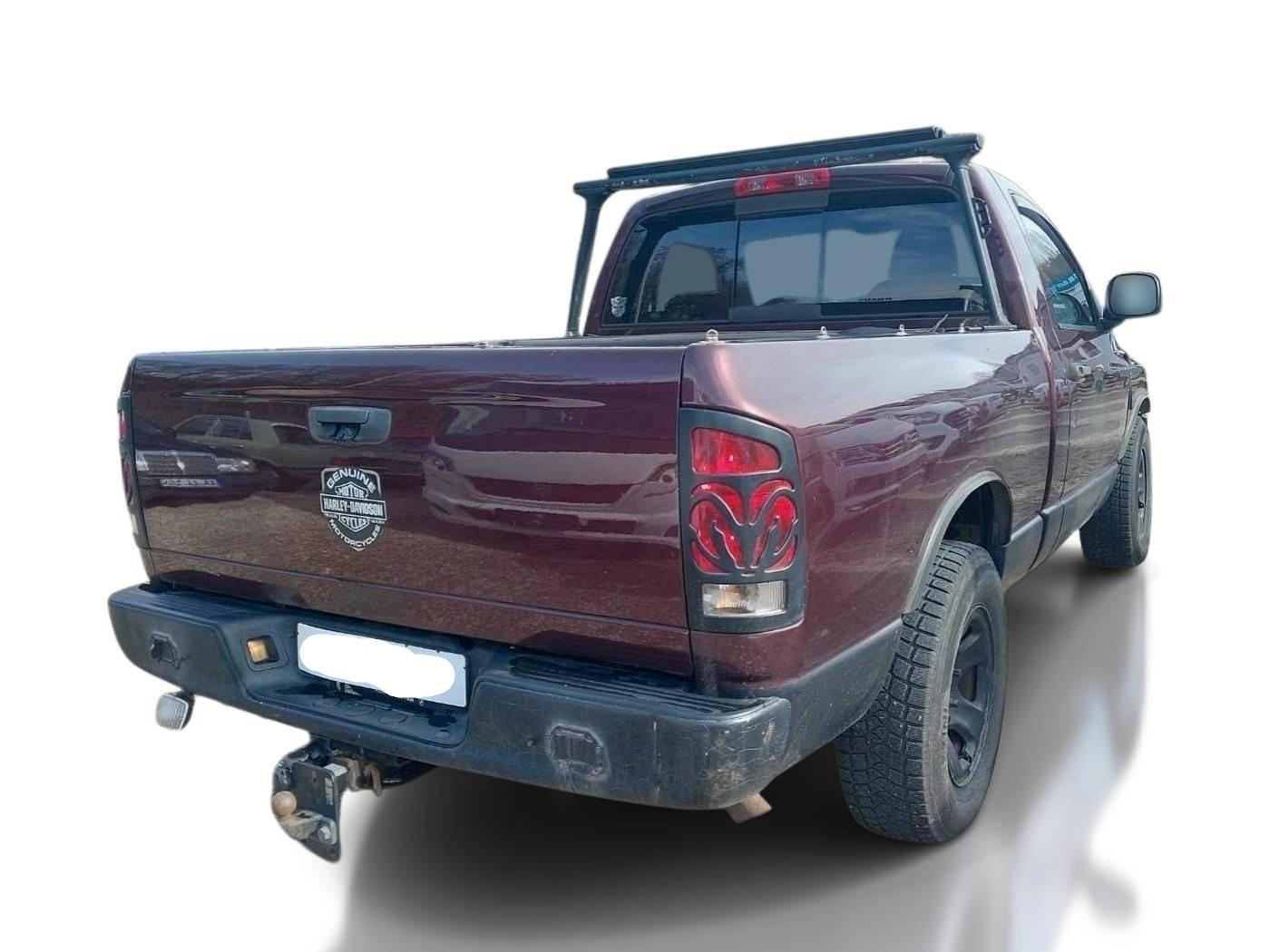 Dodge Ram 2004 — engine 3.701 cm³, 218 HP (160kW)