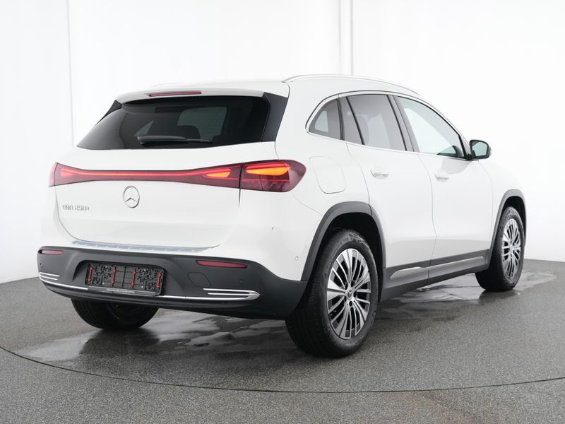 Fahrzeugabbildung Mercedes-Benz EQA 250+ PROGRESSIVE*DISTR*LED*NAVI*TOTW*KAM