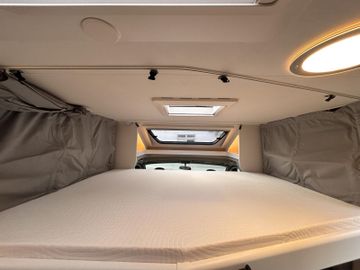 Sunlight Adventure T 67 Combi 6E SAT TV HUBBETT LED