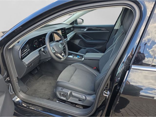 Volkswagen Passat Variant - Bild 8